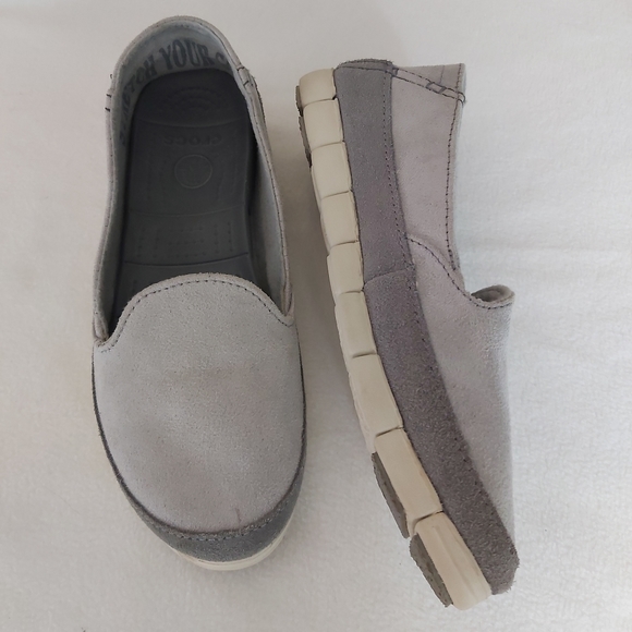 Shoes loafer Crocs grey size 6 - Picture 3 of 5